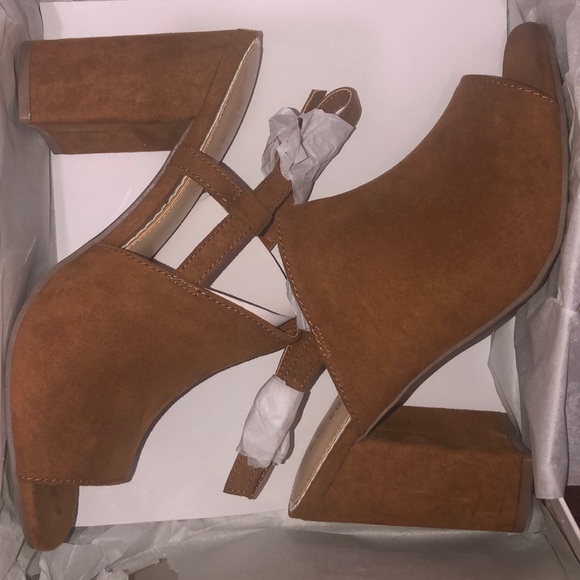 LC Lauren Conrad Alexandrite Heeled Mule Sandal - Picture 4 of 6